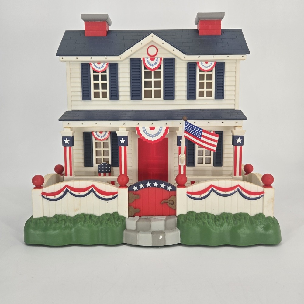 Avon 4th of July Patriotic Lighted Fiber Optic American House Complete